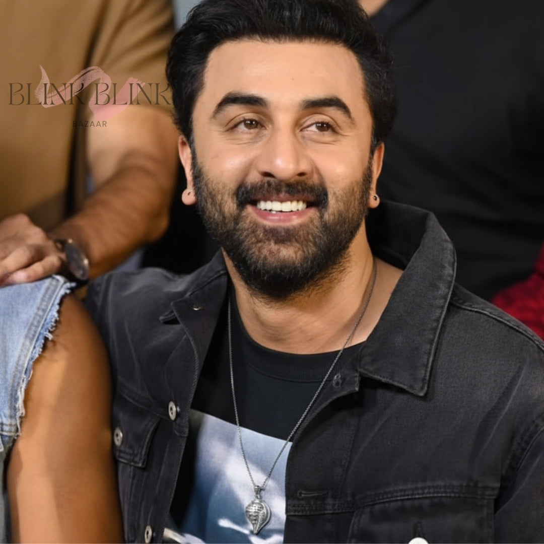 Shri Krishna Shankha Pendant - Sacred Shakti Collection