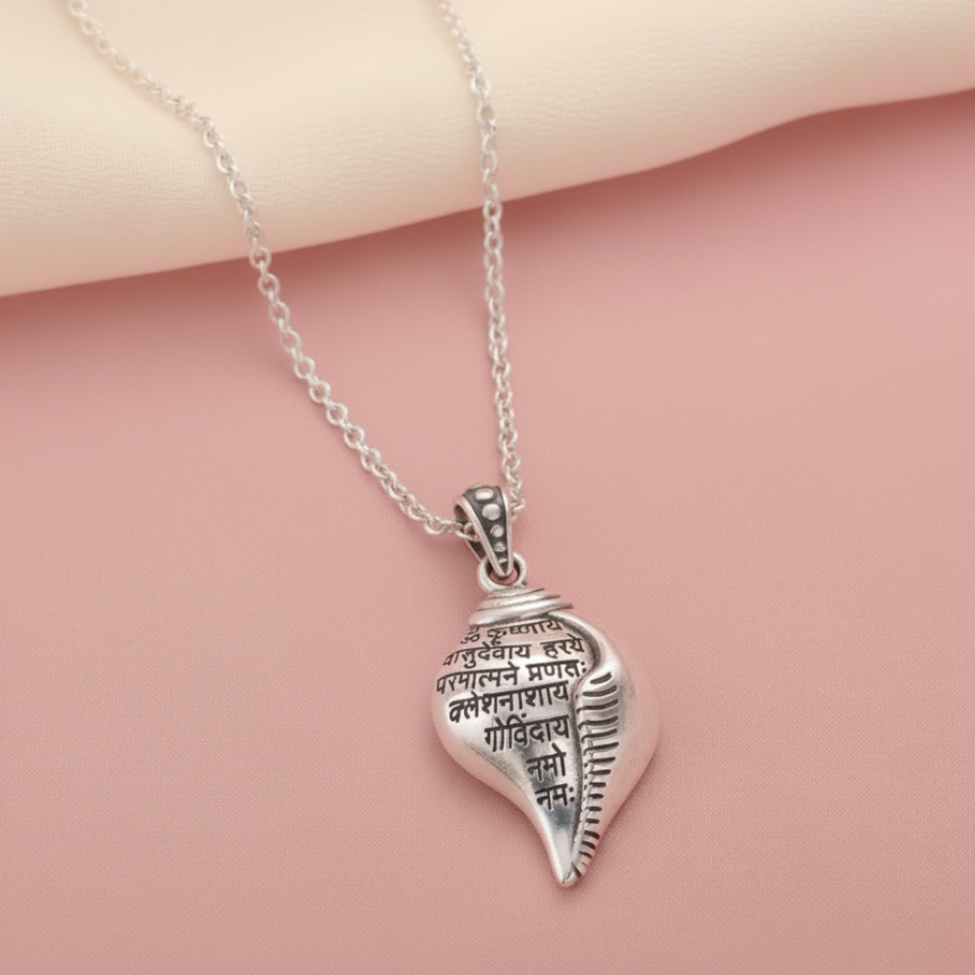 Shri Krishna Shankha Pendant - Sacred Shakti Collection